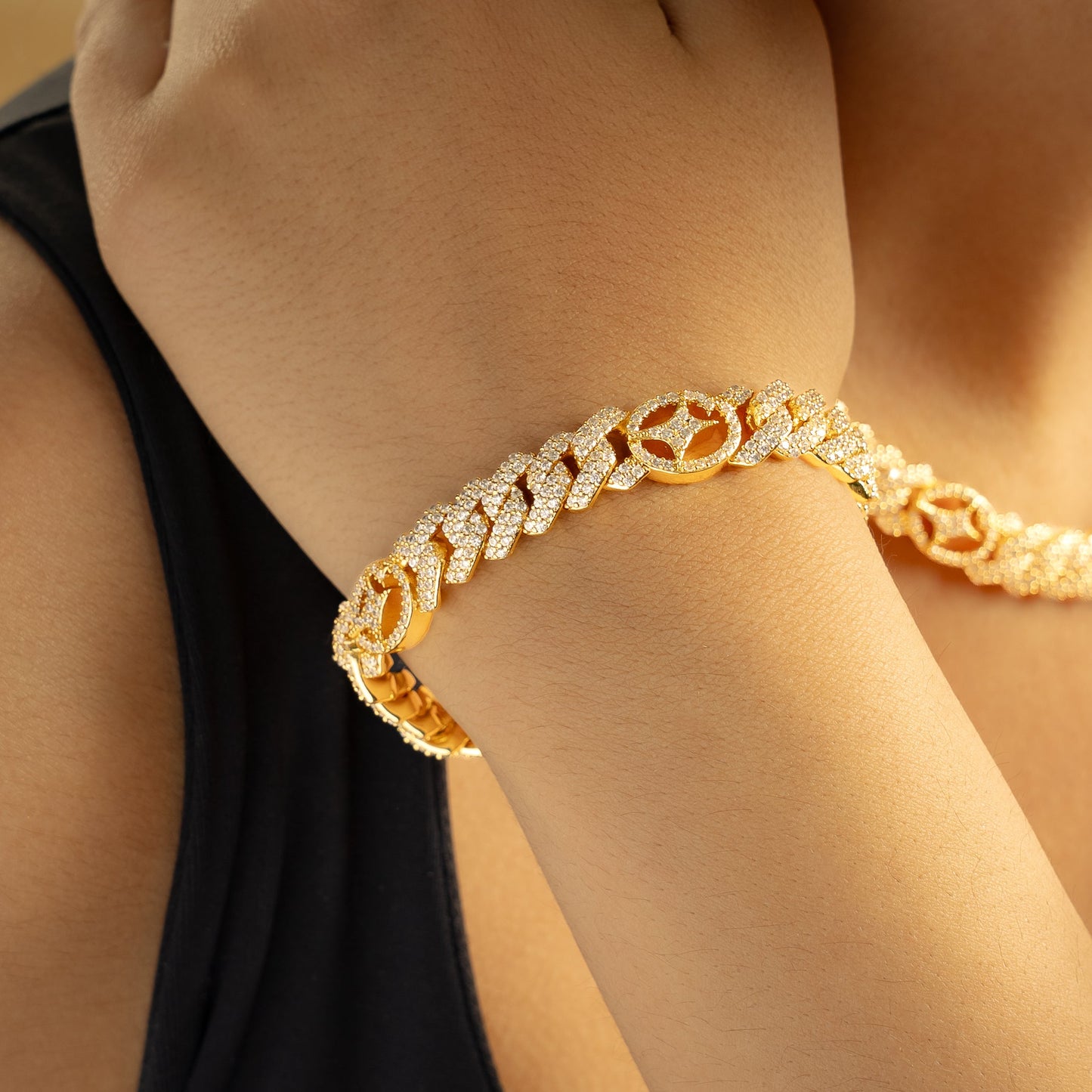 Bracelet Prong link Signature 10mm Doré