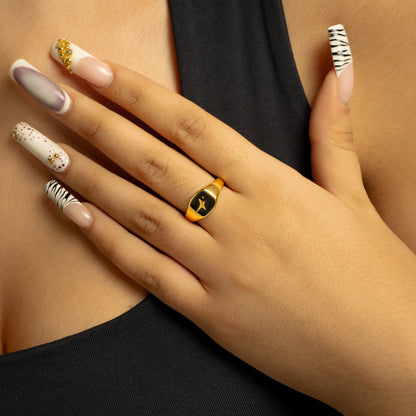 Signature Square signet ring dorée