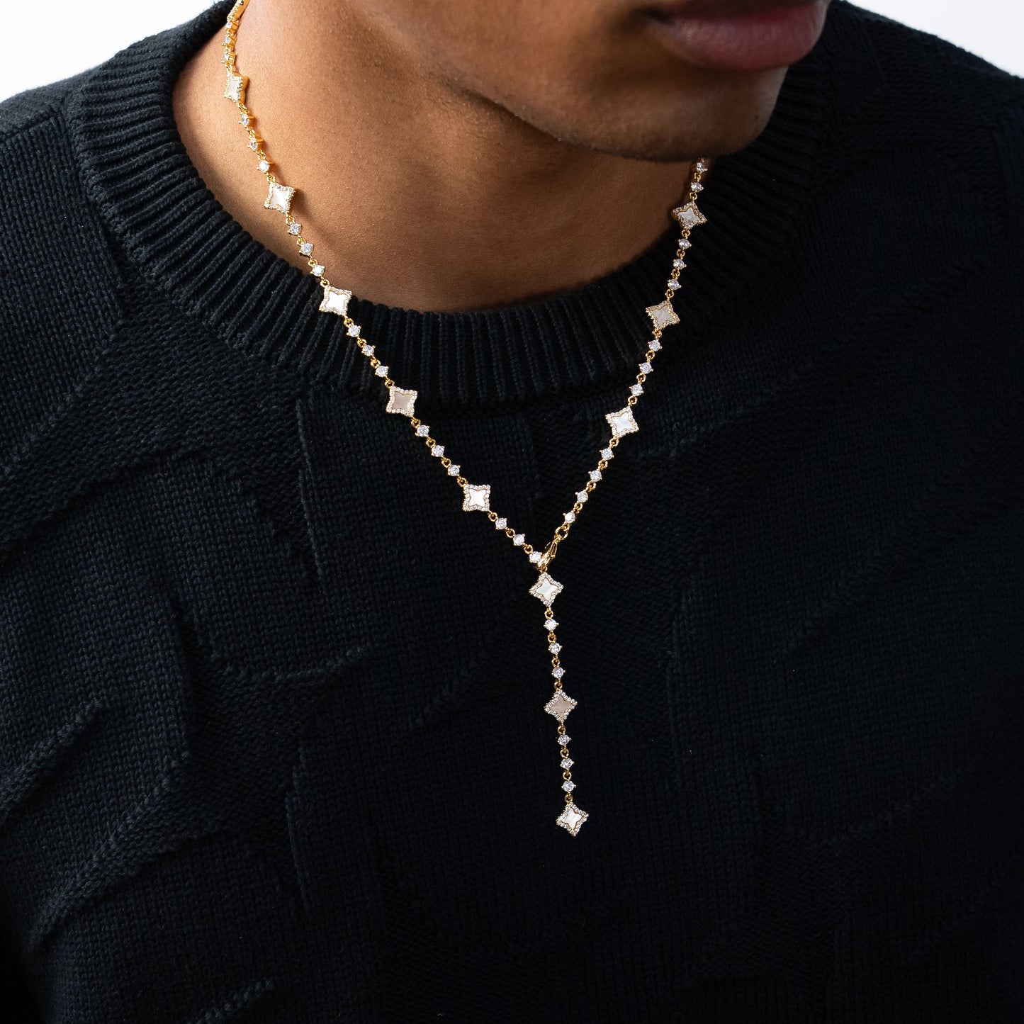 Lariat Flower Tennis Doré - Motif Blanc