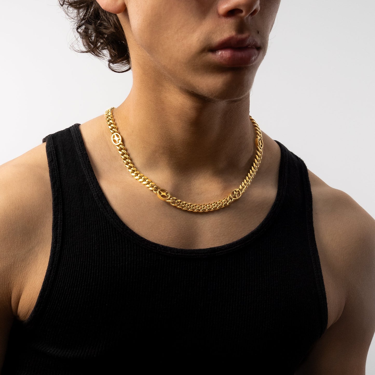 Chaîne Cuban link 8 mm Signature Dorée