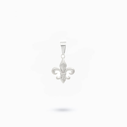Fleur de lys argentée (sans pierres)